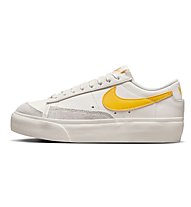 Nike Blazer Low Platform - sneakers - donna, White/Yellow