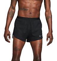 Nike Run Division Pinnacle - Runninghose kurz - Herren, Black